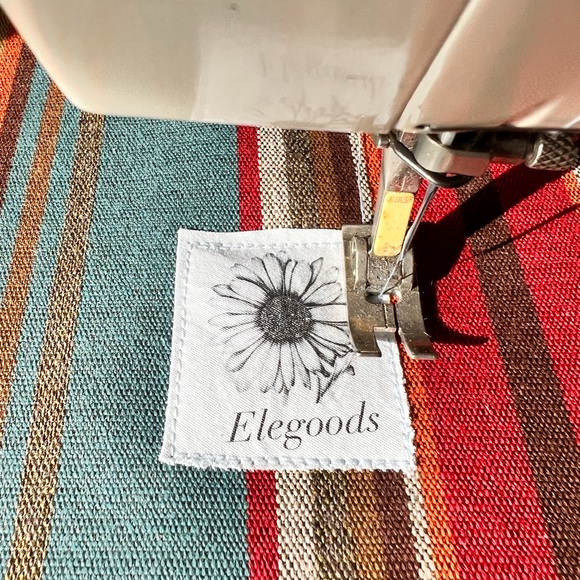 Meet your Posher, Ele - Picture 1 of 1